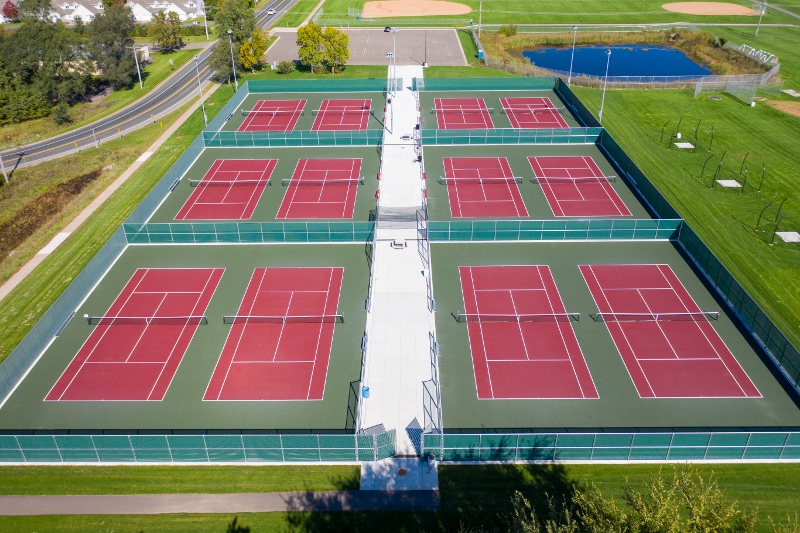 Court overview with plaza viewing area